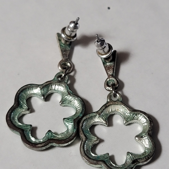 Vintage Style‎ earrings Flower Dangle Silver Studded p06 - Picture 4 of 6